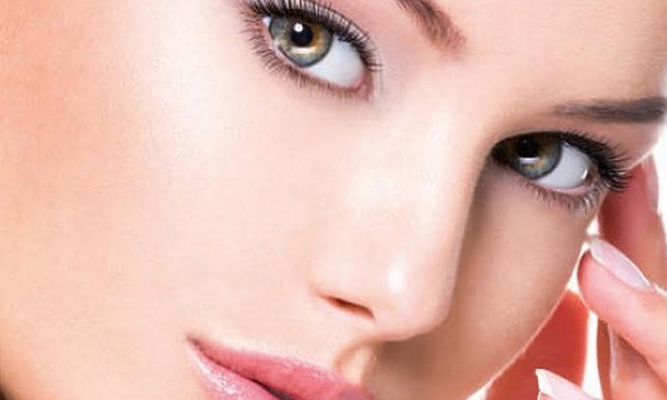 Kosmetolog radzi: jak pozbyć się przebarwień i jak pielęgnować cerę skłonną do zmian pigmentacyjnych