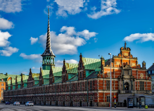 odbudowa i renowacja Starej Giełdy Papierów Wartościowych w Kopenhadze