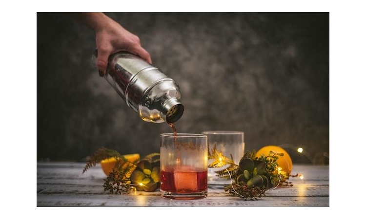 Tipps zum Servieren von Gin auf Ihrer nächsten Party
