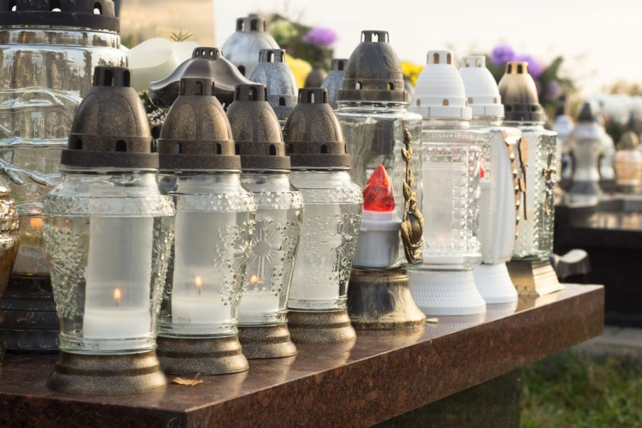 Znicze i wkłady do zniczy Kamiz24.pl 