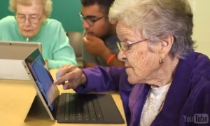 Best Buy Canada teams up with Cyber-Seniors to bring technology to residents at the Kiwanis Care Centre